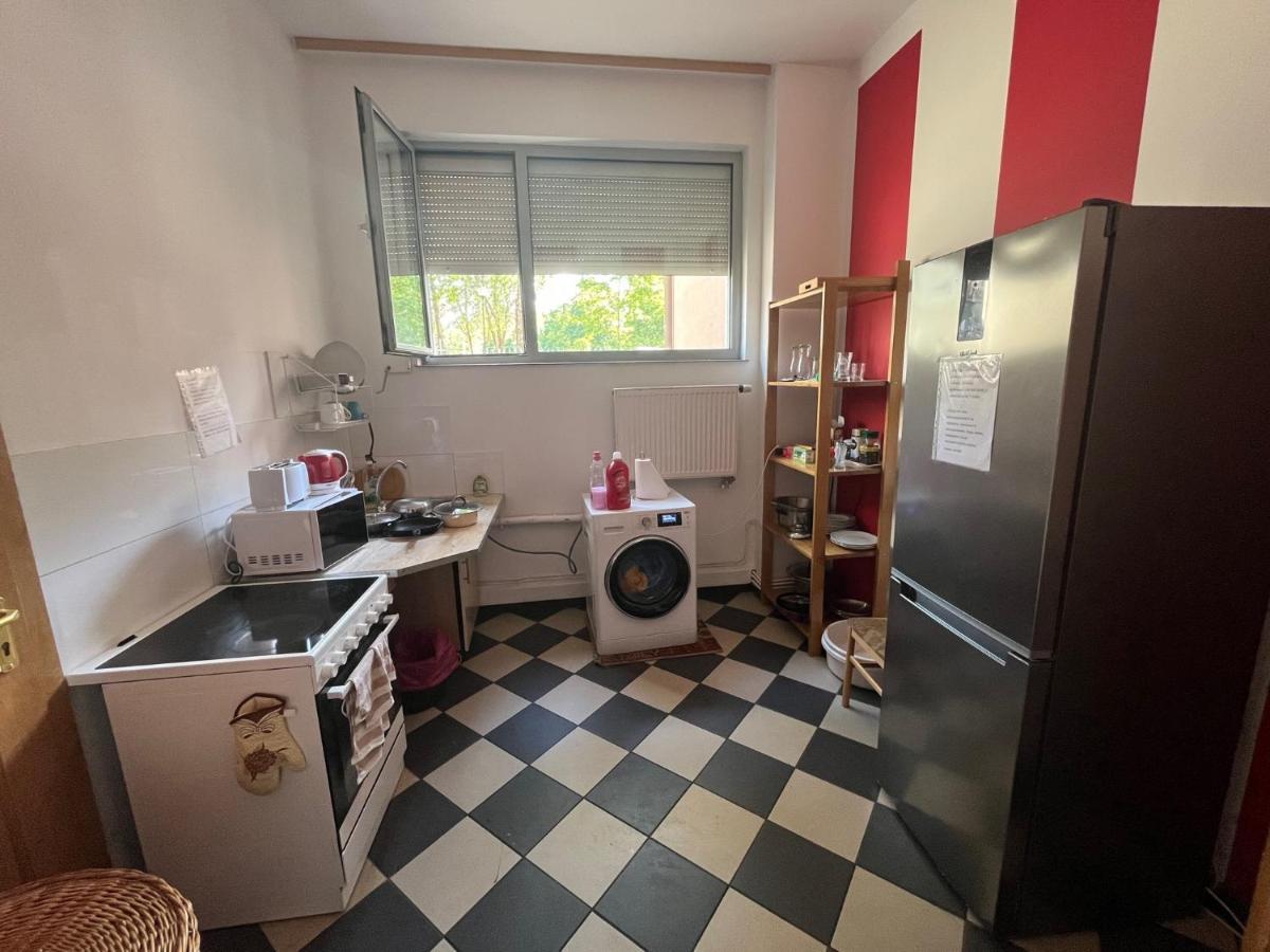 Villa Centrum With Access Kitchen (Adults Only) Zielona Góra Exteriör bild